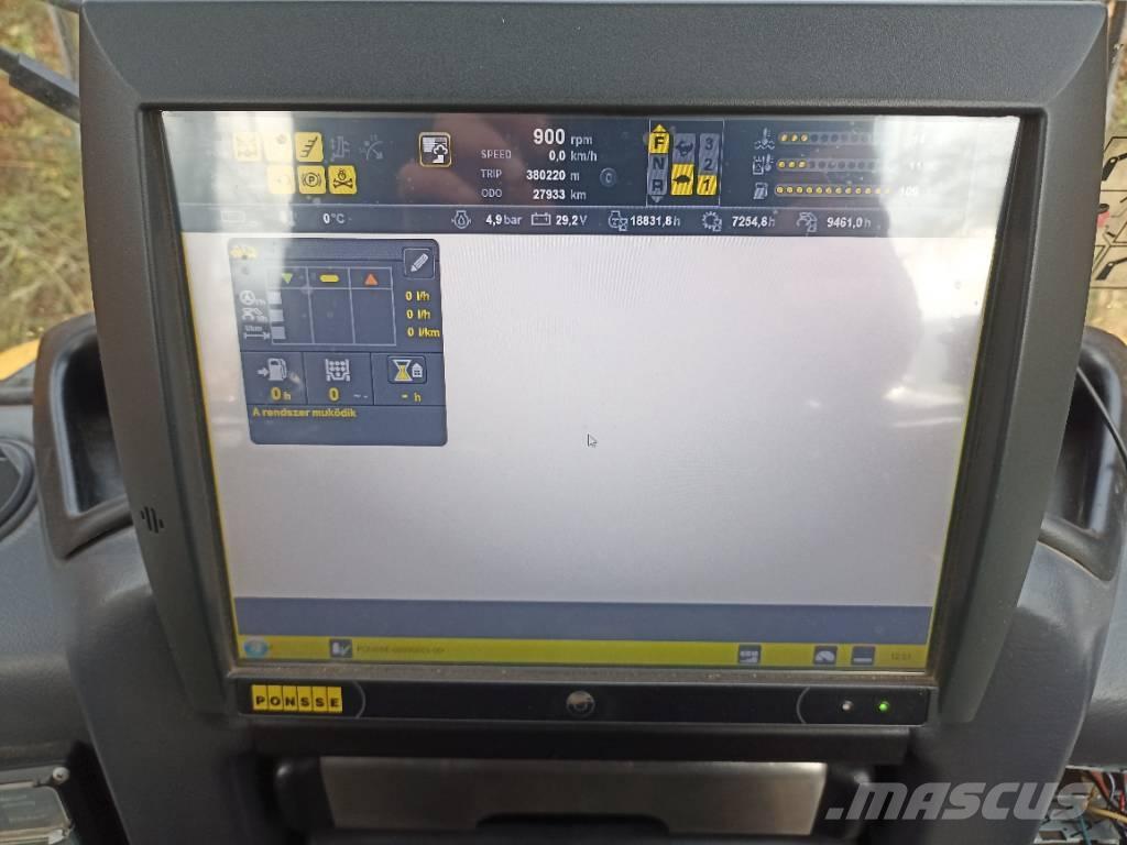 Ponsse Elk フォワーダー