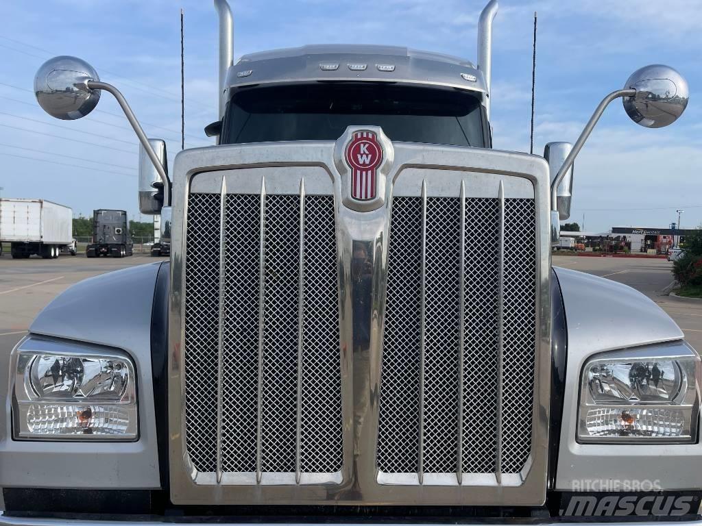 Kenworth W 990 中古トラクターヘッド | トレーラーヘッド