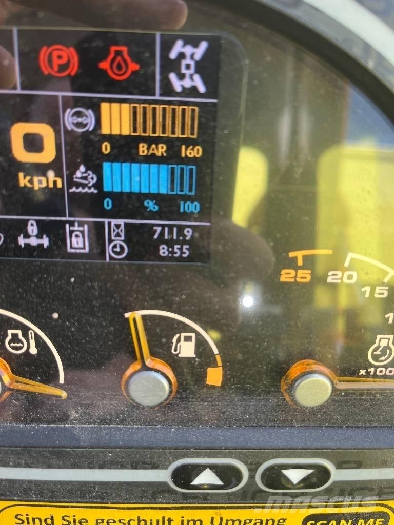 JCB 5.55-210 R テレスコーピックハンドラー