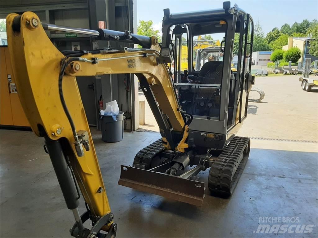 Wacker Neuson ET20 大型油圧ショベル12t以上（パワーショベル・ユンボ）