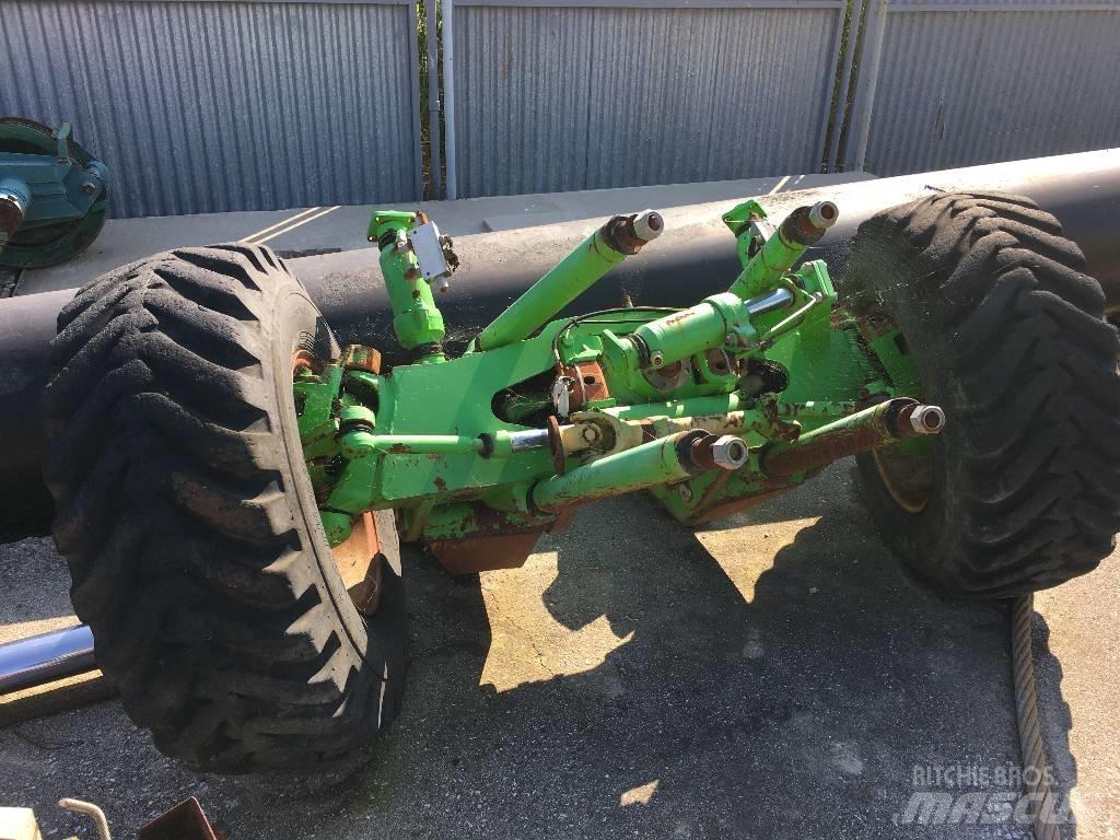 Merlo P 30.13 EV S テレスコーピックハンドラー