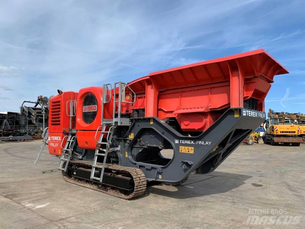Terex Finlay J960 自走式クラッシャー