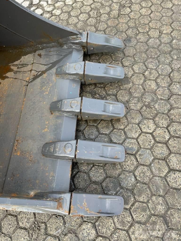 Volvo EC355 Bucket バケット