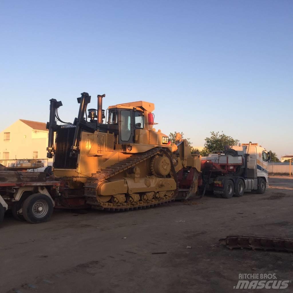 CAT D 9 L ブルドーザー