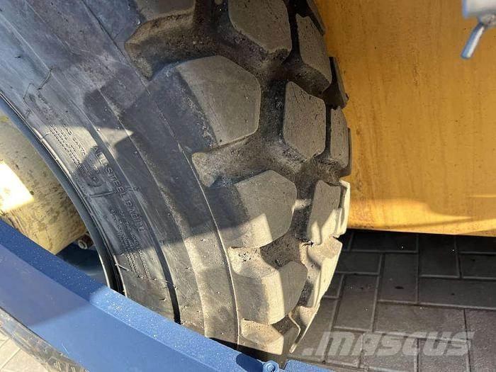 Marini MF 691P アスファルトフィニッシャ