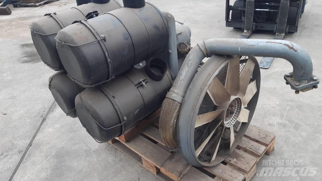 Atlas Copco XAS 450 コンプレッサー
