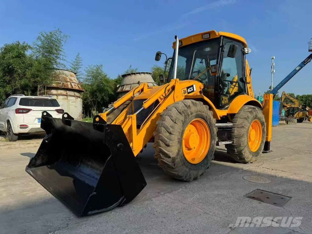 JCB 4 CX バックホーローダー