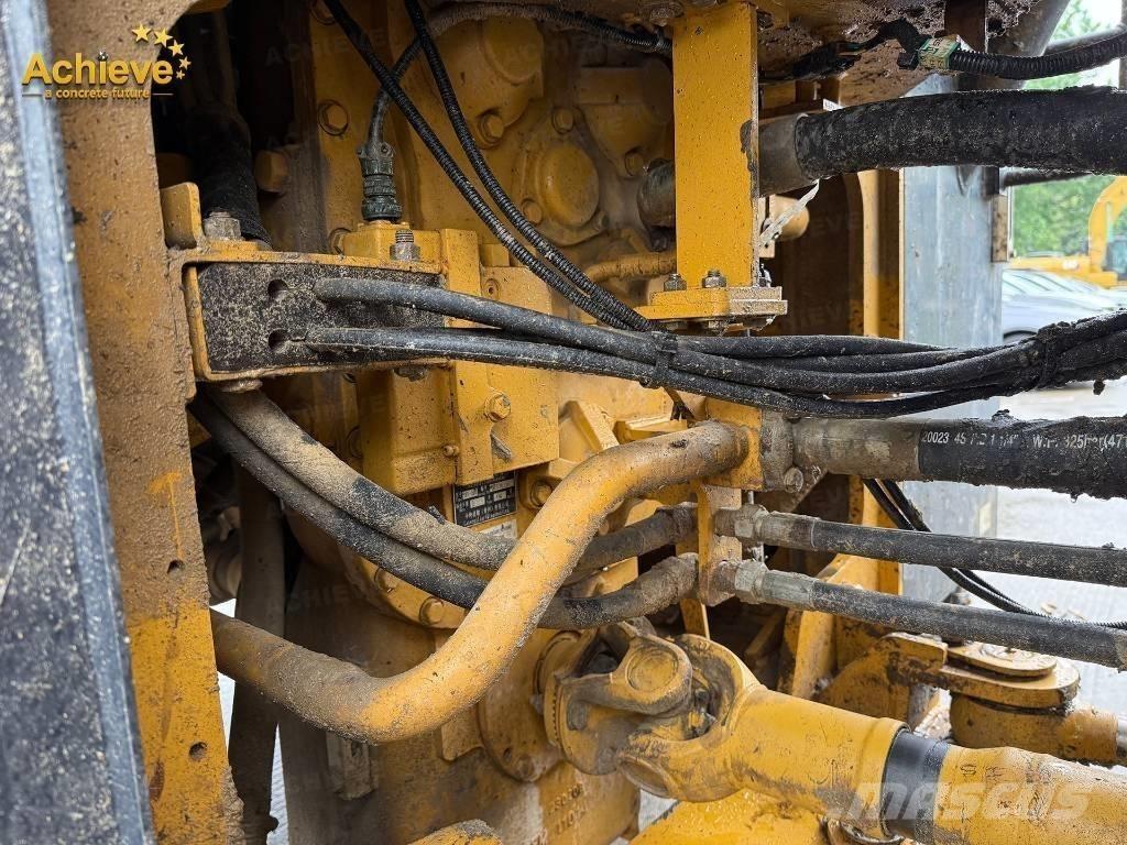 SEM 655F ホイールローダー・タイヤショベル