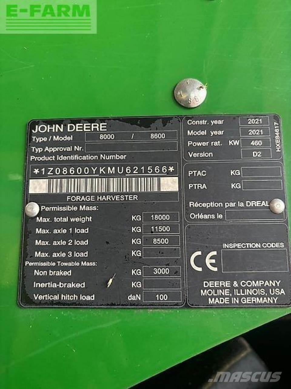 John Deere 8600 自走式フォレージハーベスター