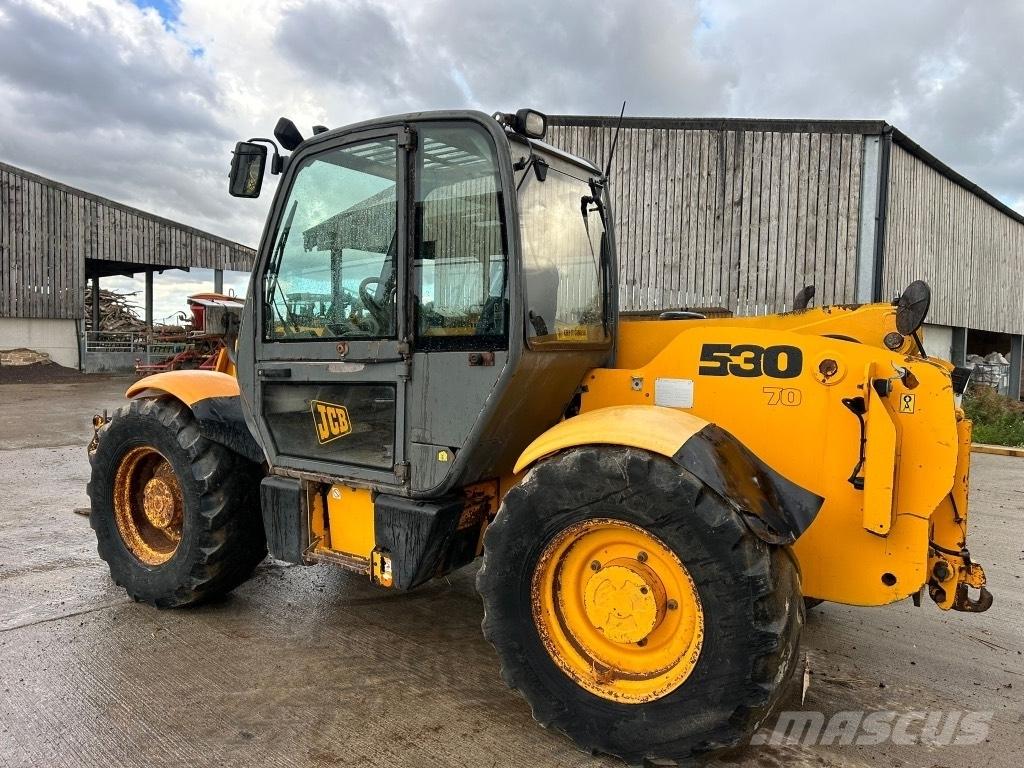 JCB 530-70 テレスコーピックハンドラー