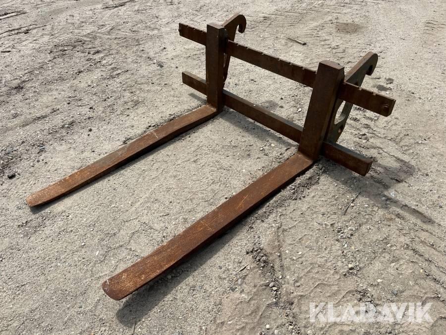 CAT 906 H 2 ホイールローダー・タイヤショベル