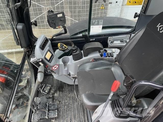 Kubota KX057-4 ミニ油圧ショベル 7t以下（ミニユンボ・ミニディガー）
