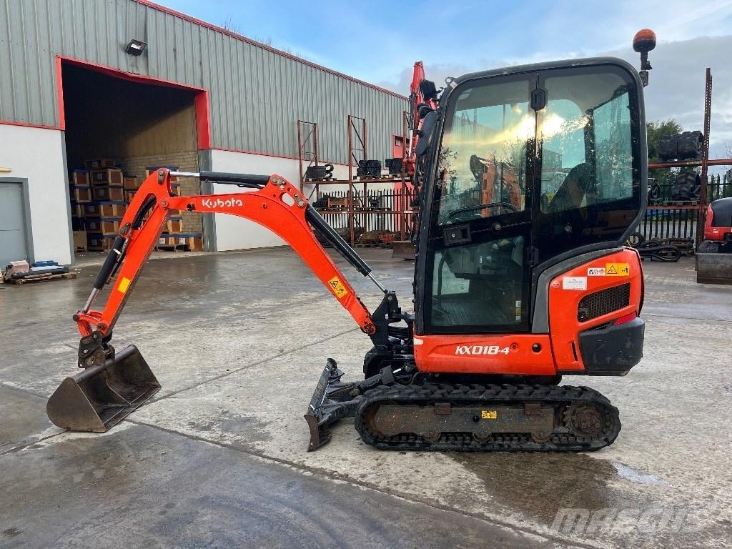 Kubota KX 018-4 ミニ油圧ショベル 7t以下（ミニユンボ・ミニディガー）