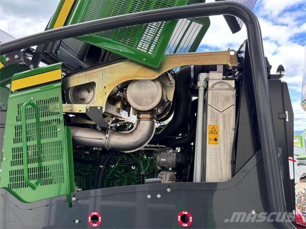 John Deere 1270 G ハーベスター