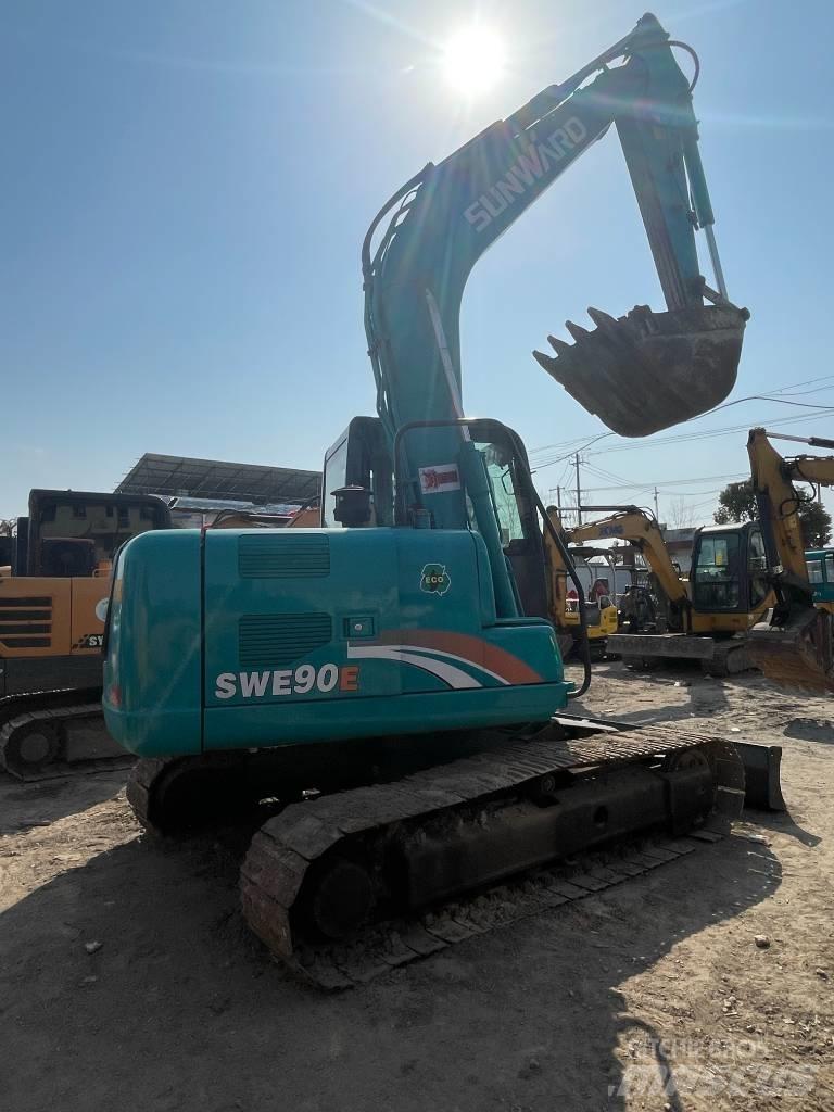 Sunward SWE 90 中型油圧ショベル 7ｔ-12ｔ（ユンボ・パワーショベル・バックホー）
