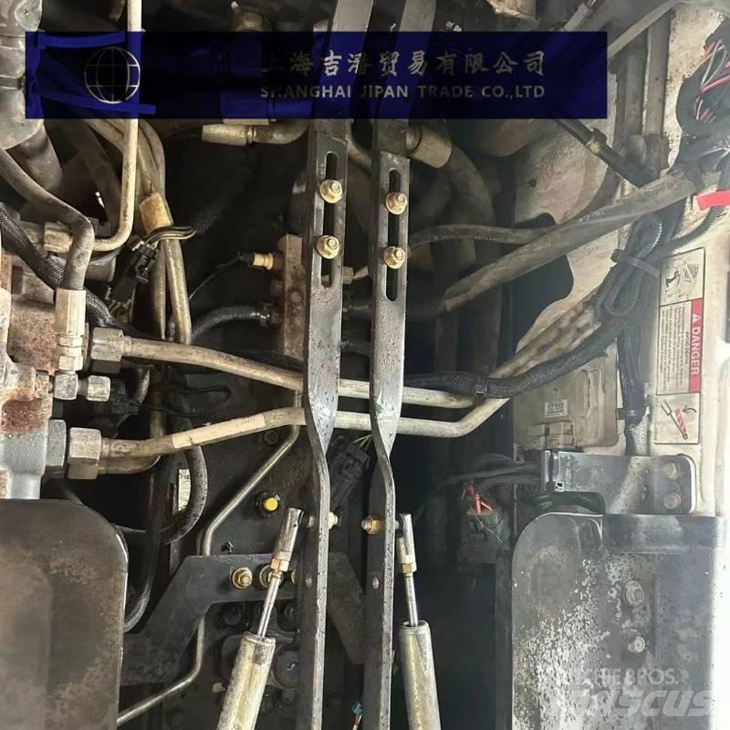 Bobcat s450 スキッドステアローダー