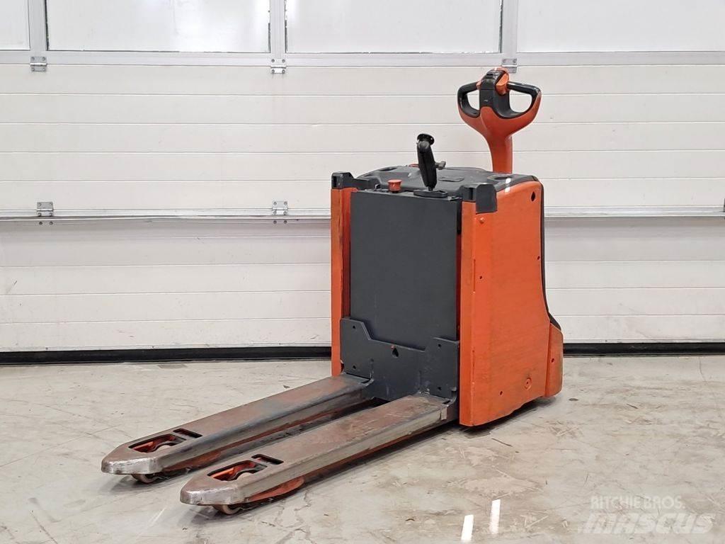 Linde T16L ローリフト