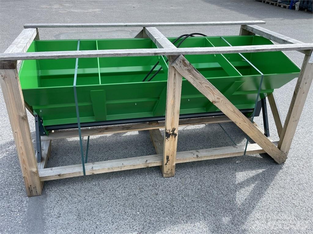 Sami SL-2300 3P/SMS 砂と塩撒き専用車