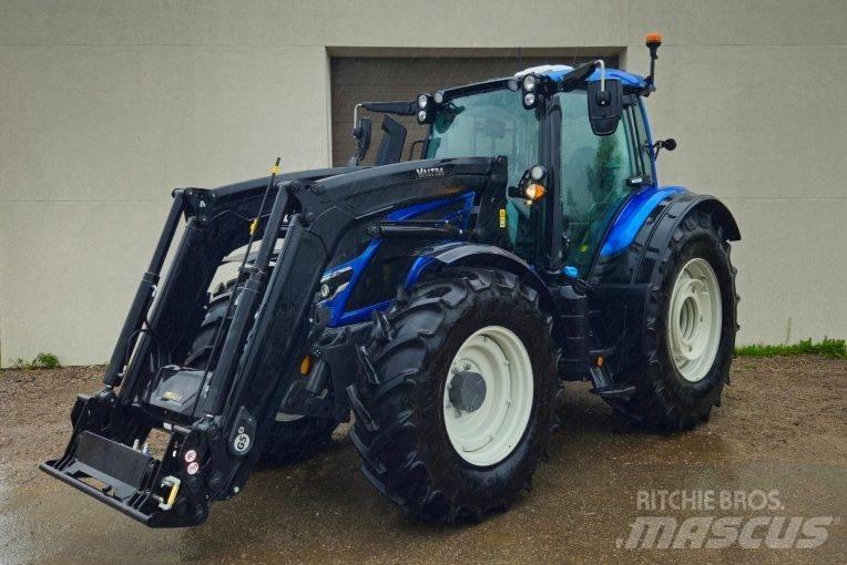 Valtra N 155 Direct トラクター
