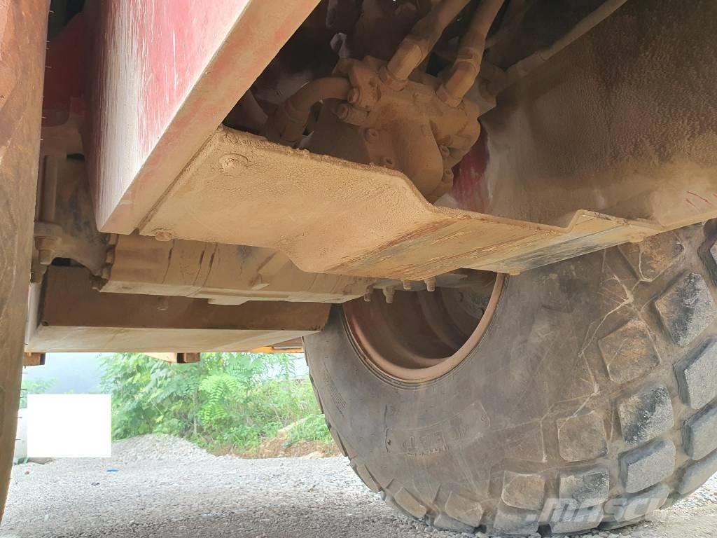 Dynapac CA 250 D II 振動ローラ