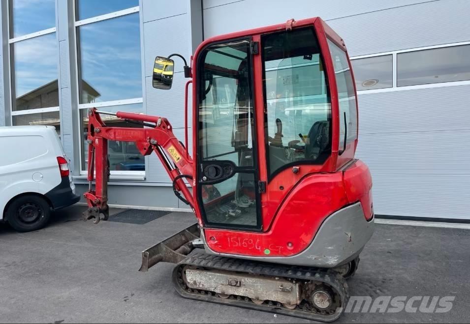Yanmar SV 15 ミニ油圧ショベル 7t以下（ミニユンボ・ミニディガー）