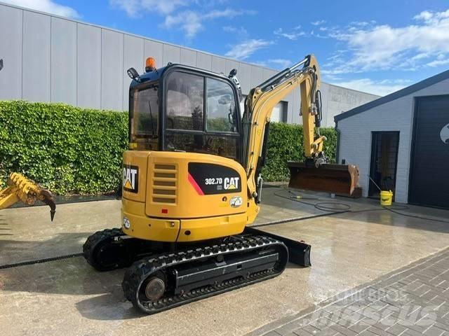 Kubota U 27-4 ミニ油圧ショベル 7t以下（ミニユンボ・ミニディガー）