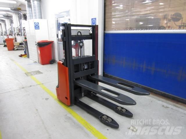 Linde L 10 ウォーキンフォークリフト