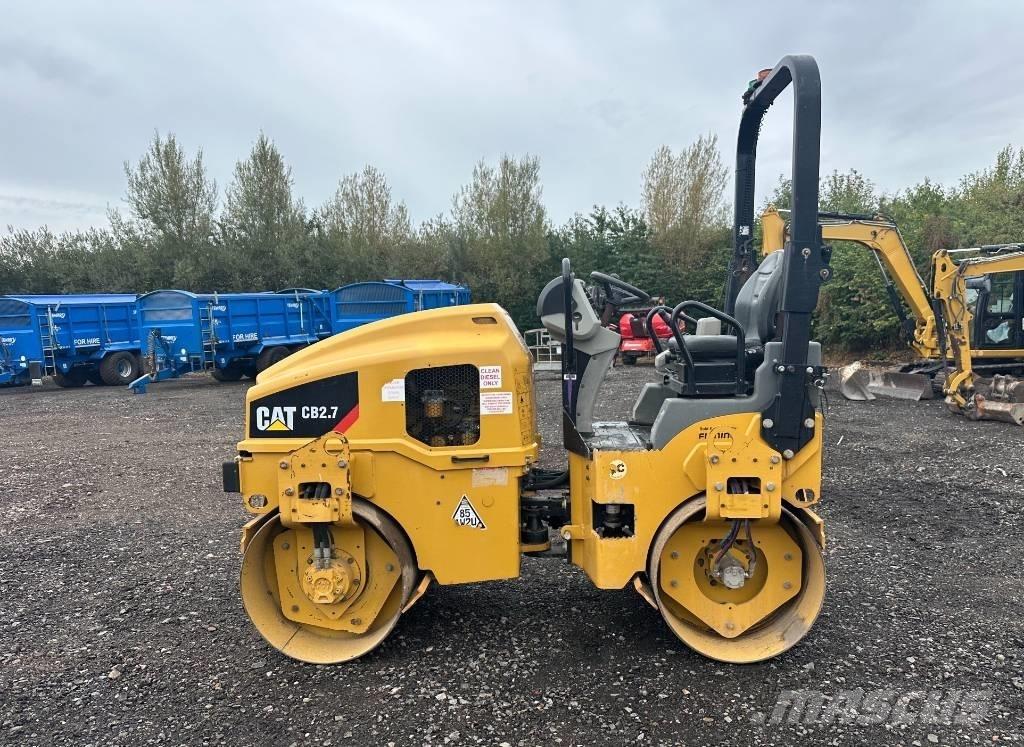 CAT CB 2.7 タンデムローラ