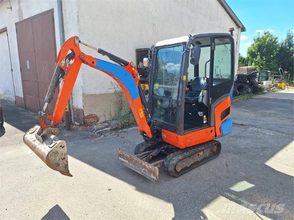 Kubota KX015-4 その他