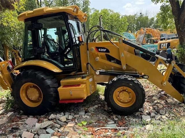 CAT 420 F バックホーローダー