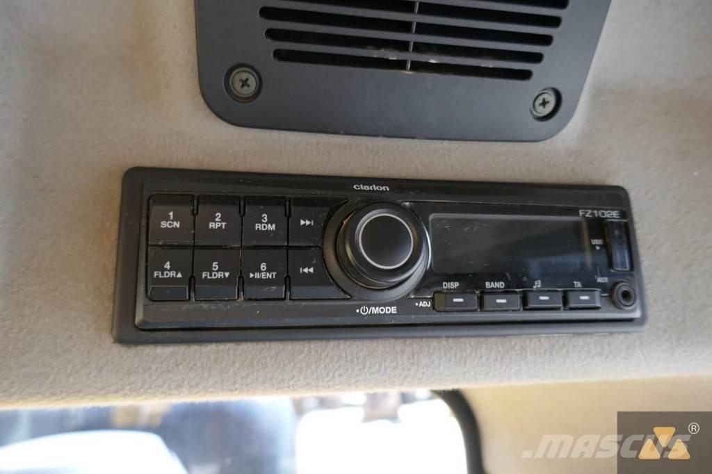 CAT 320FL 大型油圧ショベル12t以上（パワーショベル・ユンボ）