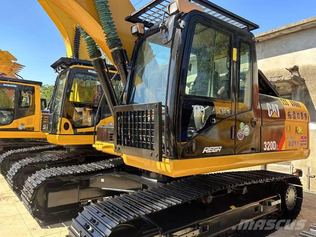 CAT 320 D 大型油圧ショベル12t以上（パワーショベル・ユンボ）