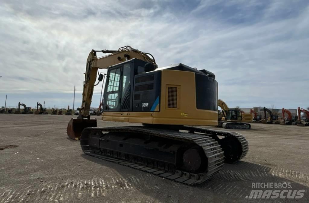 CAT 335 F L CR 大型油圧ショベル12t以上（パワーショベル・ユンボ）