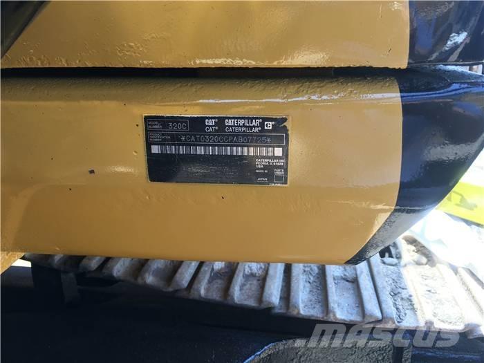 CAT 320 C L 大型油圧ショベル12t以上（パワーショベル・ユンボ）