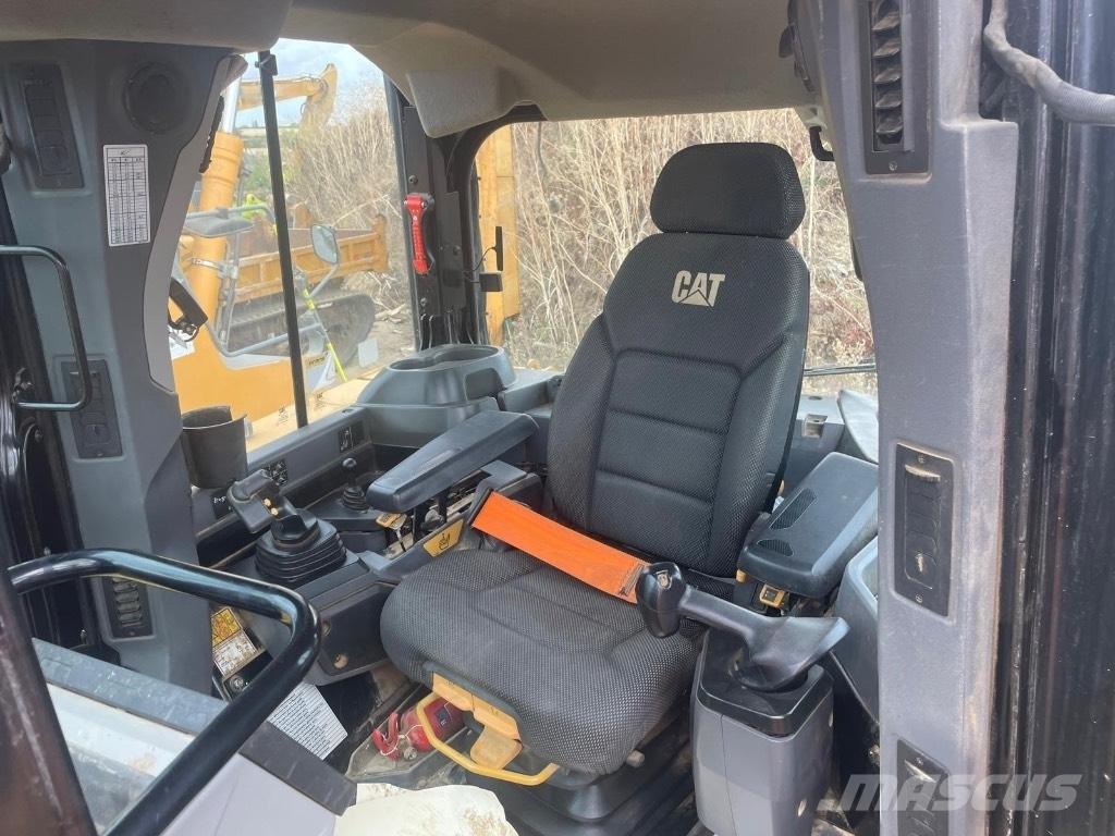 CAT D 6 LGP ブルドーザー