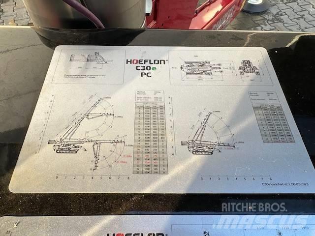 Hoeflon C30e ミニクレーン