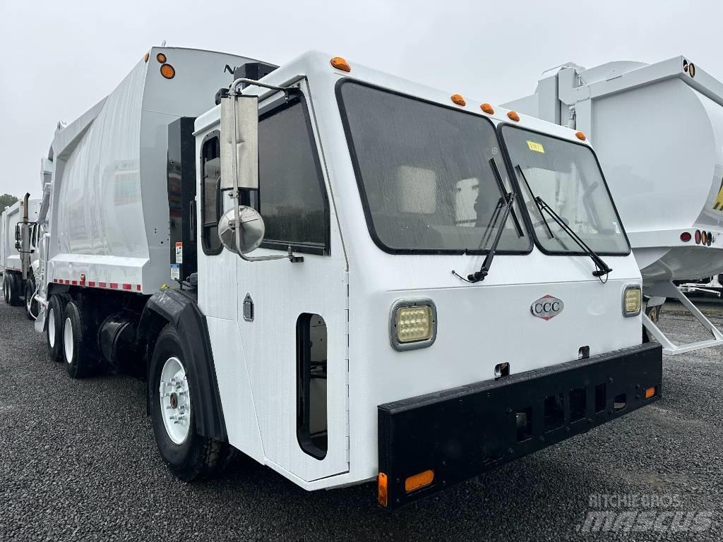CCC New Way 塵芥車、パッカー車