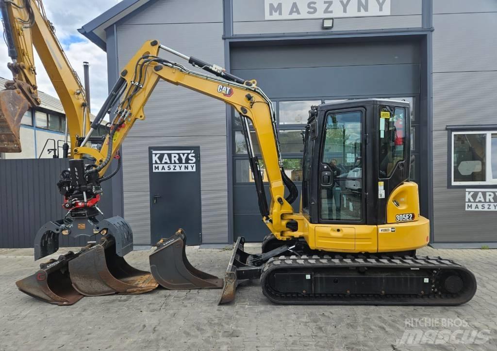 CAT 305E2 ミニ油圧ショベル 7t以下（ミニユンボ・ミニディガー）