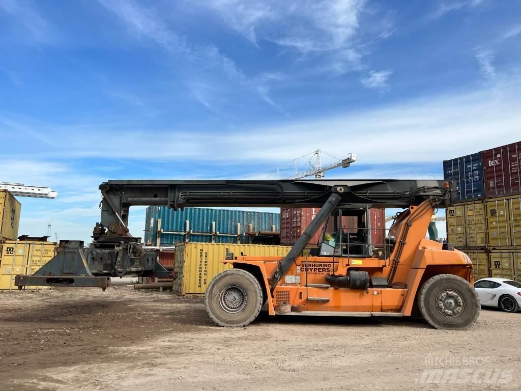 Kalmar DRF 450-60 S5 リーチスタッカー