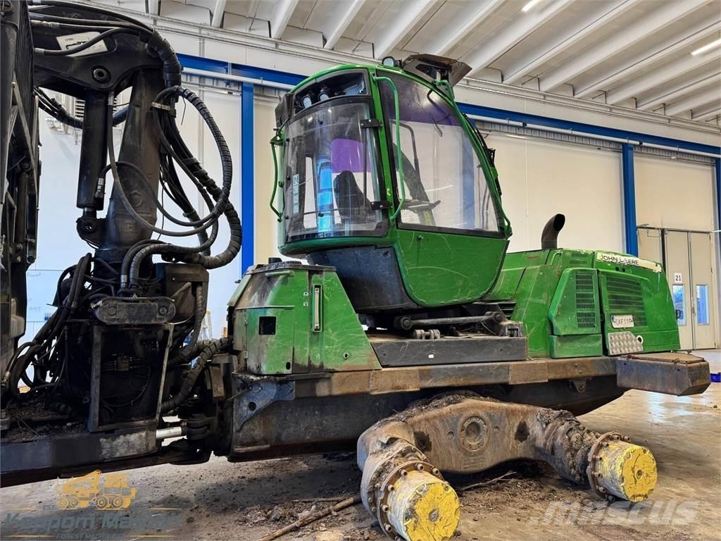 John Deere 1910E フォワーダー