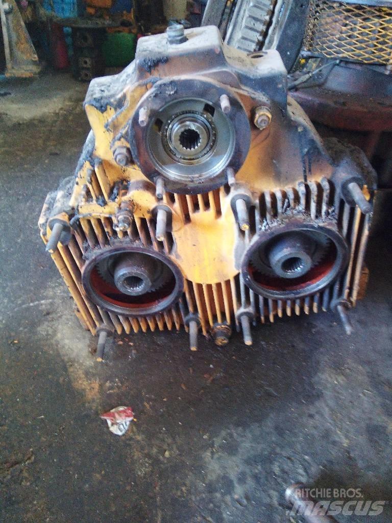 Liebherr R 954 B HD トランスミッション