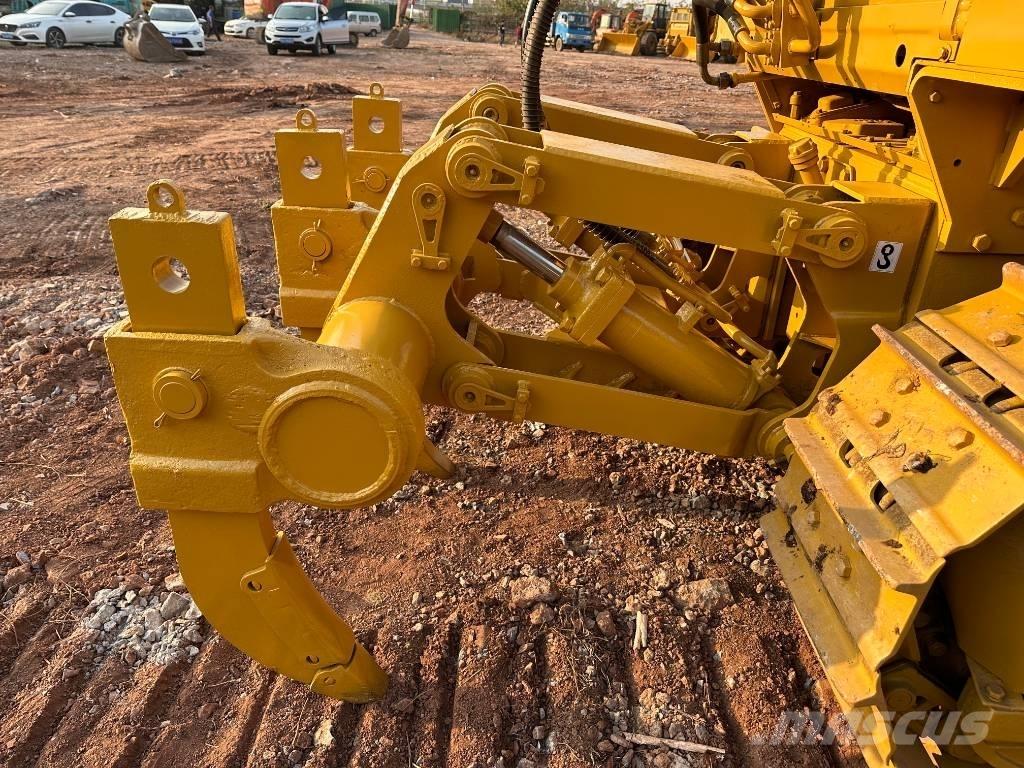 CAT D 6 G ブルドーザー
