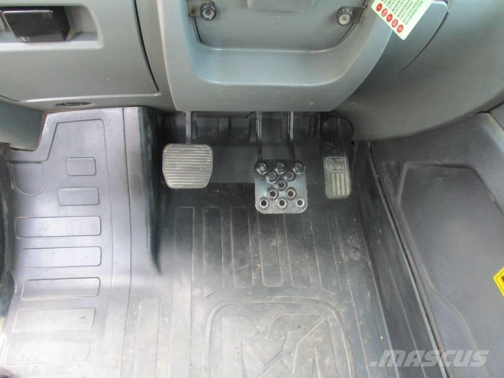Merlo P27.6 (077) テレスコーピックハンドラー