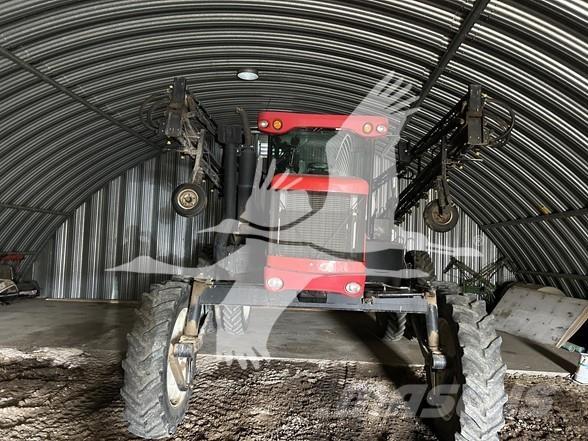 Apache AS1010 自走式噴霧器