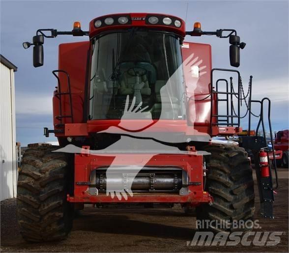 Case IH 7120 コンバイン