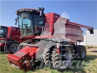 Case IH 8250 コンバイン