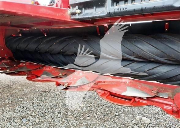 Case IH DC163 ウィンドローア/レーキ