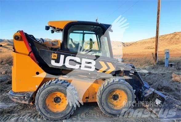 JCB 3TS-8W スキッドステアローダー