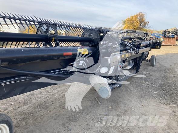 MAC DON FD145 コンバイン・ハーベスター・ヘッド