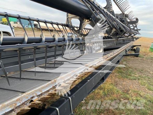 MAC DON FD70 コンバイン・ハーベスター・ヘッド